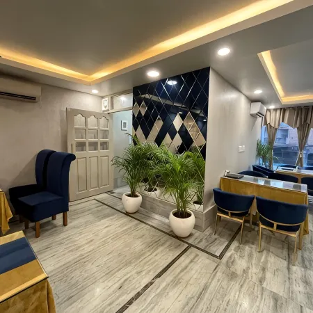 Hotel Anand