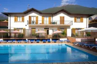 Hotel Lenno - Pools