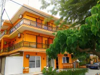 Astir Rooms - balcony