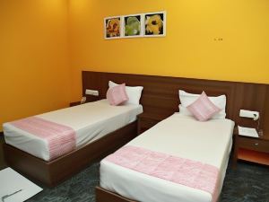 Hotel Soorya City