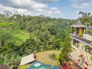 Tirta Asri Ubud Villa