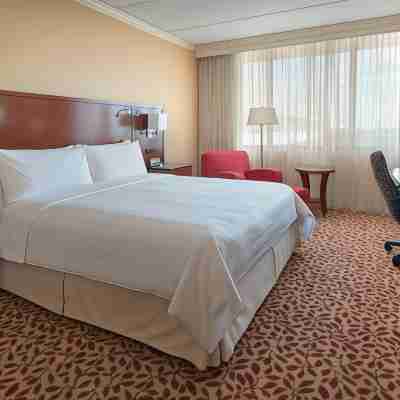 Long Island Marriott Hotel Rooms