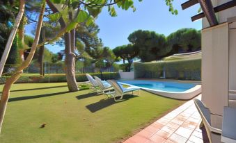 Private Pool Villa, Walking Distance to the Centre, Golf Facing
