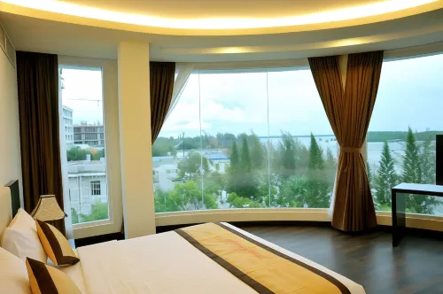 International Hotel Hotels in Can Tho