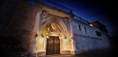 施設外観 セイクリッド ハウスの写真