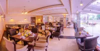 Alba Hotel Meru - breakfast