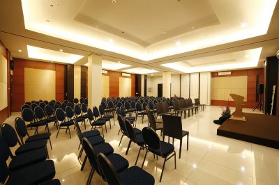 Meeting Rooms