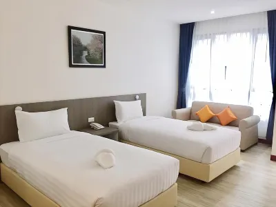 Orchid Riverview Hotel Hotel dekat Wat Phra Yok