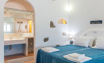 Eleni's Village Suites