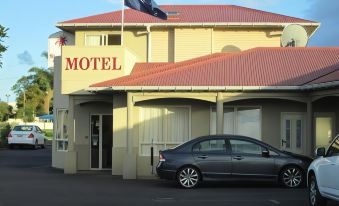 Shortland Court Motel