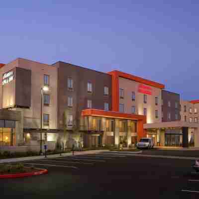 Hampton Inn & Suites Portland/Vancouver Hotel Exterior