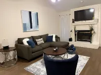 Cozy Pet Friendly Home W/yard