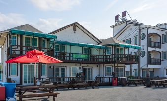 Taean Hakampo Padosori Pension