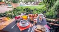 Hotel Spa & Restaurant Cantemerle - breakfast
