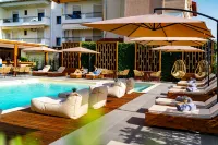 Dafni Plus Hotel