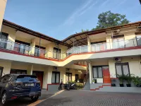Savindra Residence Syariah Hotels in Cilengkrang