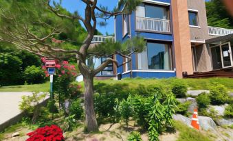 Hongcheon Private Pension Mason Spa & Bulgama