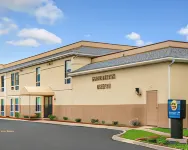 Comfort Inn Hotels near E.M. Smith Family Jewelers