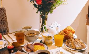 Hotel Le Relais Montmartre
