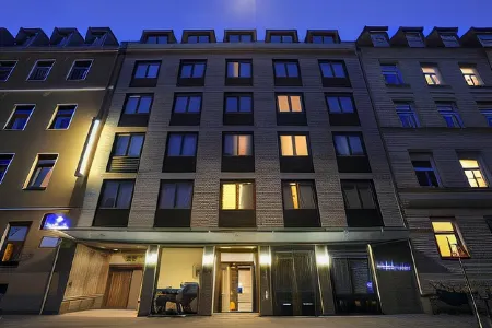 Hotel Concorde Отели рядом с достопримечательностью «Виктуалиенмаркт»