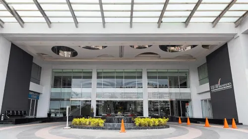 Royal Suite Condotel Hotels in Medan