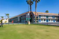 Rodeway Inn & Suites Thousand Palms - Rancho Mirage Hotels near Thousand Palms Plaza