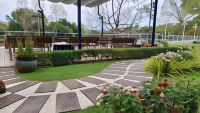 Dhammachart Riverview Resort