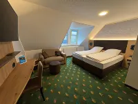 Hotel Gasthof Zur Heinzebank Hotels in Eppendorf