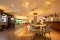 Markets Hotel Hotels in Homebush West