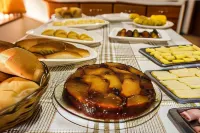 Pousada Casa de Jorge - Breakfast