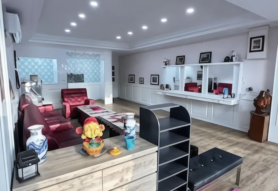 Economy Class Hostel