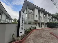 Caravaggio Praia Hotel Hotels near Jurere Beach