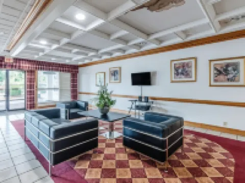 Motel 6 Dumfries, VA Hotels in Montclair