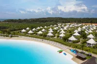 Natra Bintan, a Tribute Portfolio Resort Hotels in der Nähe von Ria Bintan Golf Club
