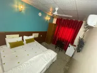 Asal Hotel - balcony
