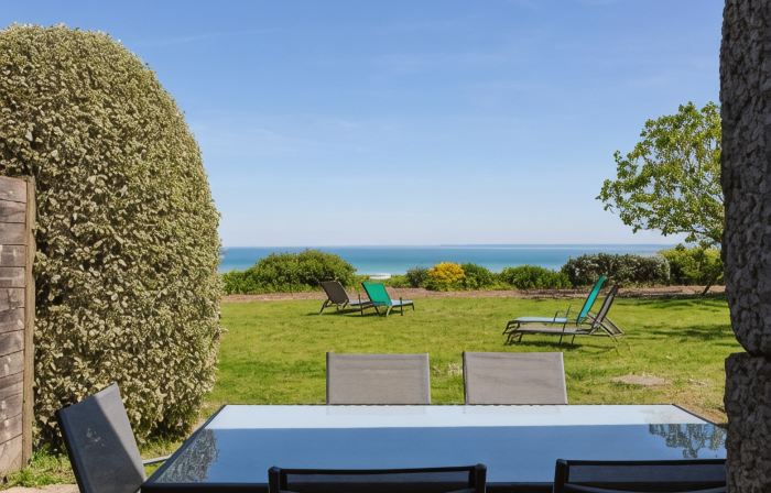La Metairie du Vauhariot - Cottages de Caractère Vue Mer - Terrasse & Piscine Intérieure Chauffée