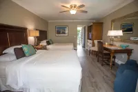 Kenny's Tipperary Inn Hotels in Montauk