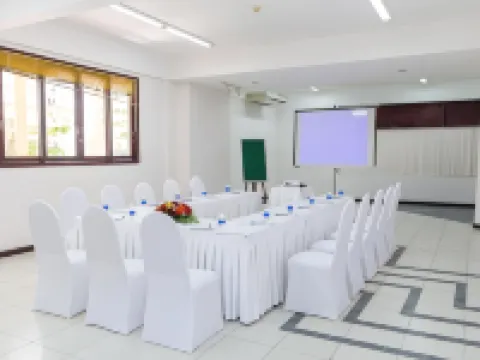 Lazi Beach Resort Hotel di La Gi