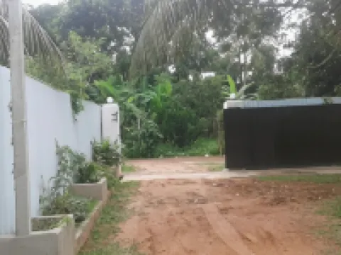 Erandi Holiday Home Hotels in Katunayaka