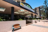 Beachcomber Resort - Official Hotels in Surfers Paradise