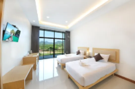 Takhun Mountain View Hotels near Khao Sok Lake