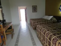 Hotel Mision Santa Maria فنادق في إنسينادا
