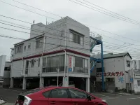 Business Hotel Minshuku Minato Hotel dekat JR Minami-Komatsushima station