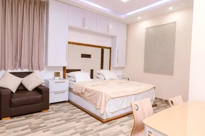 Savenndra Resorts