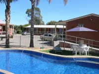 Old Coach Motor Inn Echuca - piscina