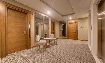 The Menord Hotel
