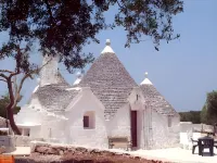 Trulli Holiday Albergo Diffuso