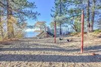 Lake/Beach Front Resort- Pool, Hot Tub, BBQ #28