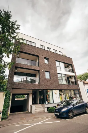 Zen Central Apartments Отели рядом с Аэропорт Клуж-Напока