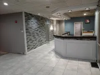 Travelodge by Wyndham Lincoln Northeast